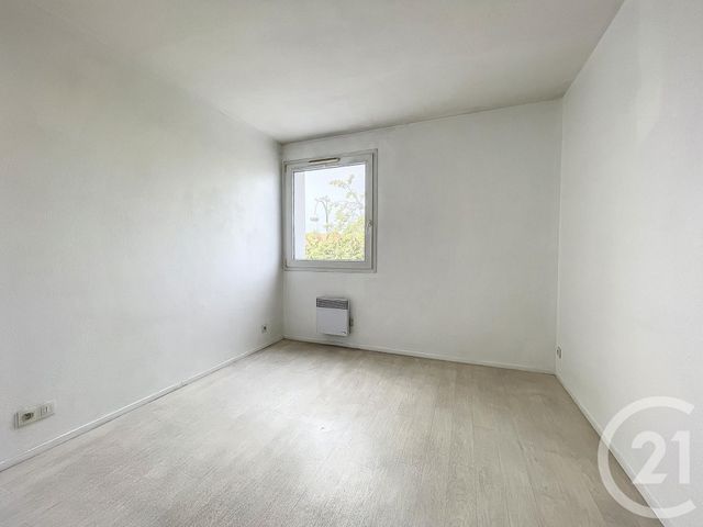 Afficher la photo en grand Appartement T2 à vendre - 2 pièces - 36,51 m2 - Le Petit Quevilly - 76 - HAUTE-NORMANDIE