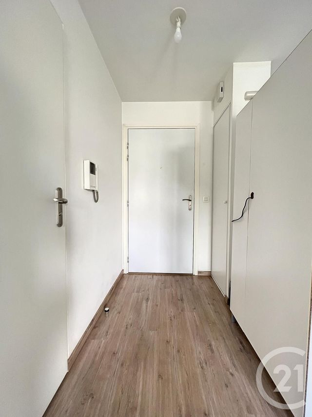 Afficher la photo en grand Appartement F1 à vendre - 1 pièce - 24,80 m2 - 76 - HAUTE-NORMANDIE