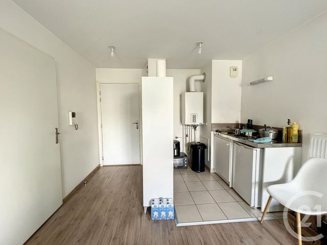 Afficher la photo en grand Appartement F1 à vendre - 1 pièce - 24,80 m2 - 76 - HAUTE-NORMANDIE