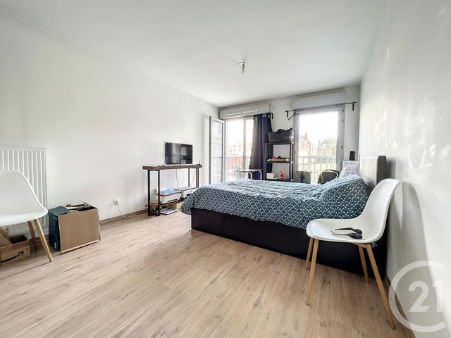 Afficher la photo en grand Appartement F1 à vendre - 1 pièce - 24,80 m2 - 76 - HAUTE-NORMANDIE