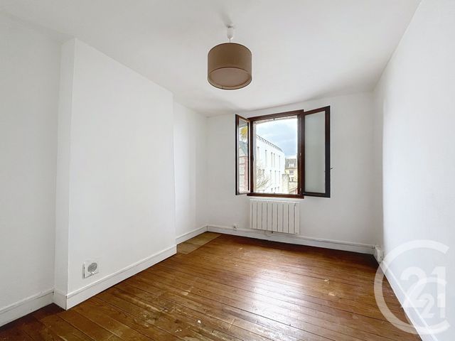 Afficher la photo en grand Maison à vendre - 4 pièces - 76,50 m2 - Sotteville Les Rouen - 76 - HAUTE-NORMANDIE