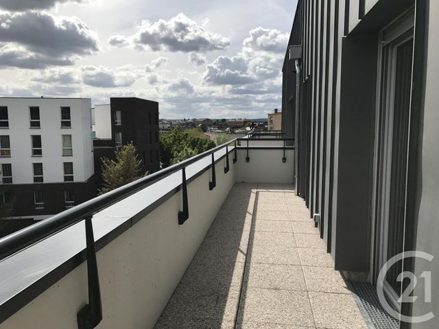 Afficher la photo en grand Appartement F3 à louer - 3 pièces - 57,90 m2 - Rouen - 76 - HAUTE-NORMANDIE