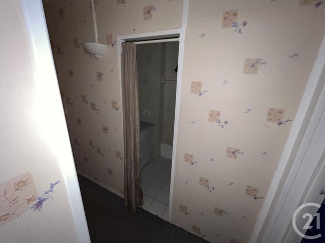 Afficher la photo en grand Appartement F3 à louer - 3 pièces - 55,70 m2 - Rouen - 76 - HAUTE-NORMANDIE