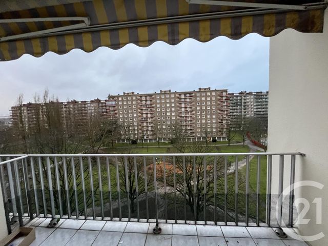 Afficher la photo en grand Appartement F3 à louer - 3 pièces - 55,70 m2 - Rouen - 76 - HAUTE-NORMANDIE