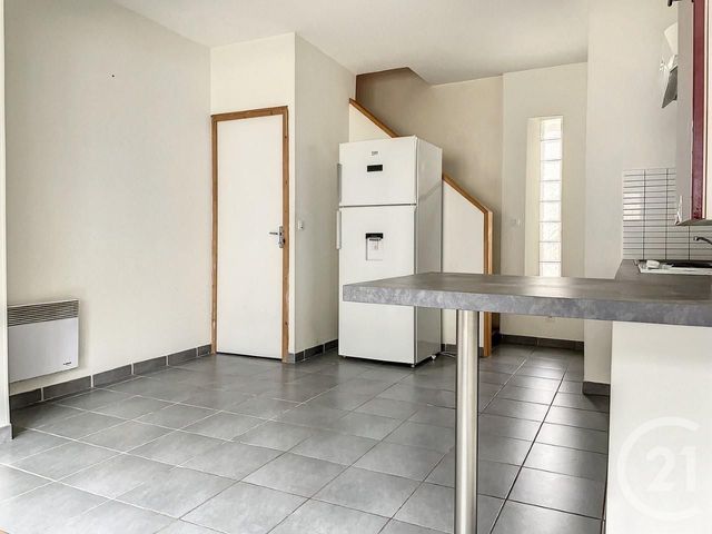 Afficher la photo en grand Maison à louer - 3 pièces - 50 m2 - Le Petit Quevilly - 76 - HAUTE-NORMANDIE