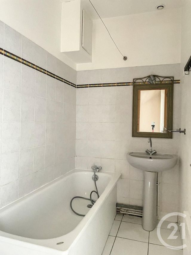 Afficher la photo en grand Maison à louer - 3 pièces - 50 m2 - Le Petit Quevilly - 76 - HAUTE-NORMANDIE