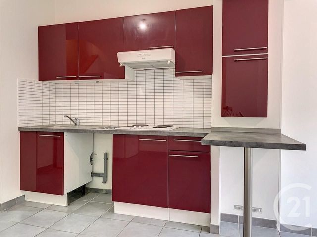 Afficher la photo en grand Maison à louer - 3 pièces - 50 m2 - Le Petit Quevilly - 76 - HAUTE-NORMANDIE