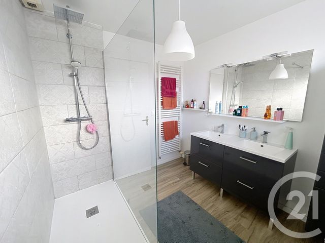 Maison à vendre - 6 pièces - 187,68 m2 - Le Grand Quevilly - 76 - HAUTE-NORMANDIE