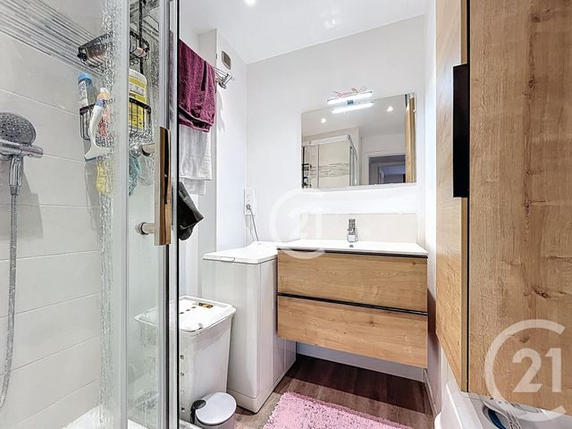 Appartement F4 à louer - 4 pièces - 66 m2 - Le Petit Quevilly - 76 - HAUTE-NORMANDIE