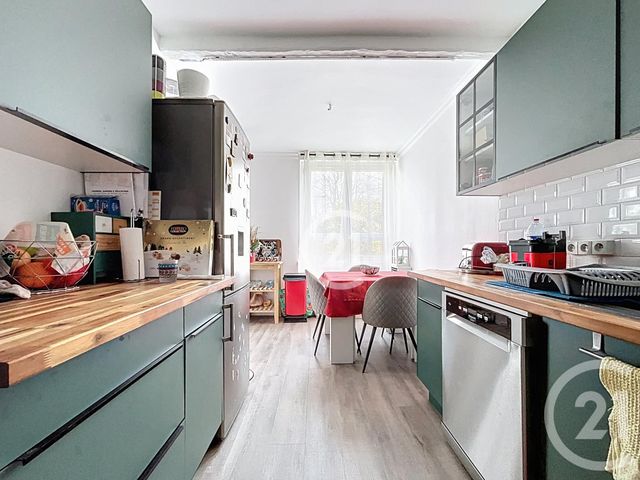 Appartement F4 à louer - 4 pièces - 66 m2 - Le Petit Quevilly - 76 - HAUTE-NORMANDIE