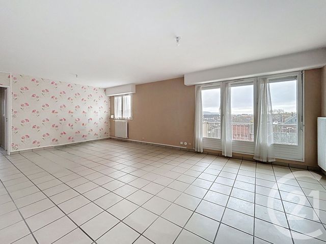 Appartement F5 à vendre - 5 pièces - 103,63 m2 - Sotteville Les Rouen - 76 - HAUTE-NORMANDIE