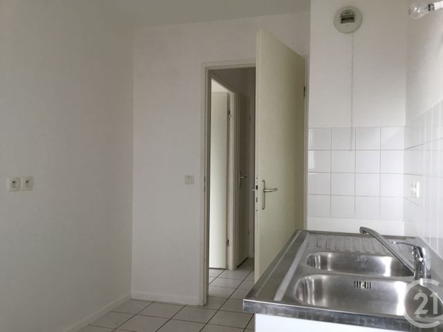 Appartement F3 à louer - 3 pièces - 77 m2 - Rouen - 76 - HAUTE-NORMANDIE