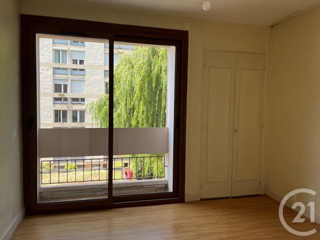 Appartement F4 à louer - 4 pièces - 65,82 m2 - Rouen - 76 - HAUTE-NORMANDIE