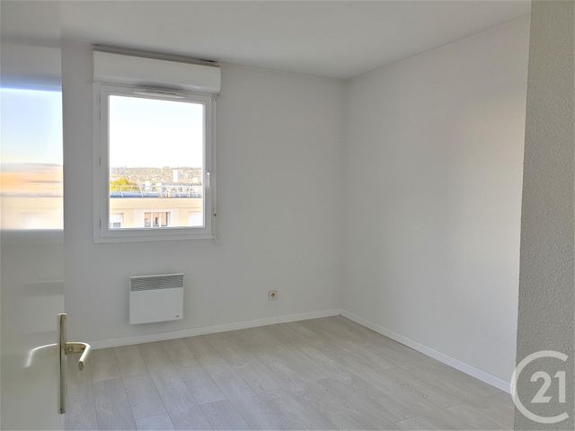 Appartement F3 à louer - 3 pièces - 63 m2 - Rouen - 76 - HAUTE-NORMANDIE