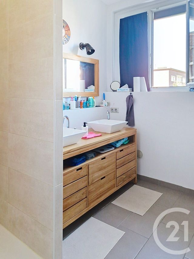 Appartement F3 &agrave; vendre - 3 pi&egrave;ces - 74,35 m2 - Rouen - 76 - HAUTE-NORMANDIE