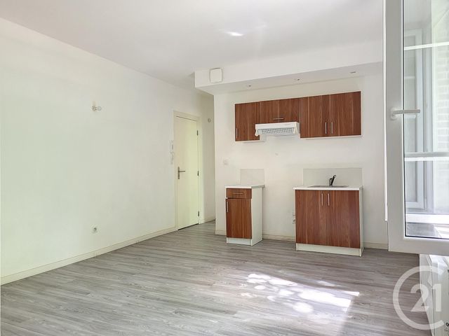 Appartement F2 &agrave; louer - 2 pi&egrave;ces - 35 m2 - Rouen - 76 - HAUTE-NORMANDIE