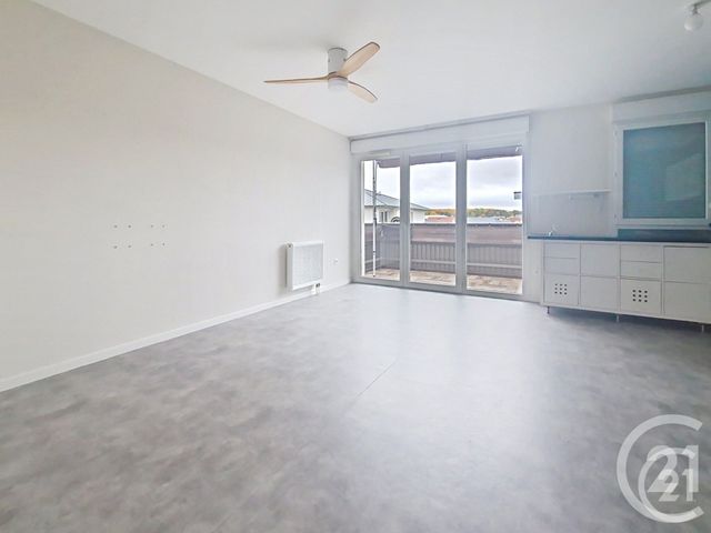 Appartement F4 &agrave; vendre - 4 pi&egrave;ces - 70 m2 - St Etienne Du Rouvray - 76 - HAUTE-NORMANDIE