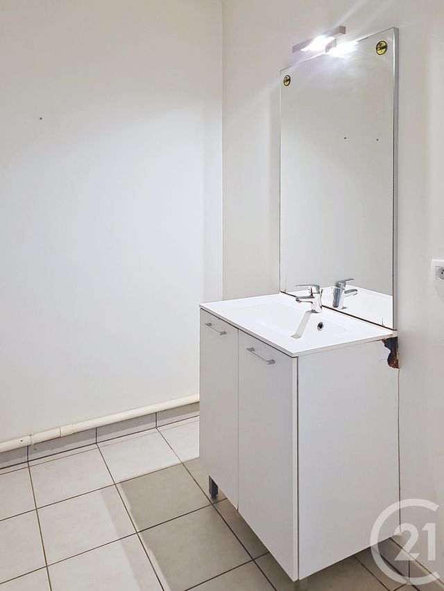 Appartement Studio &agrave; vendre - 1 pi&egrave;ce - 23,51 m2 - Le Petit Quevilly - 76 - HAUTE-NORMANDIE