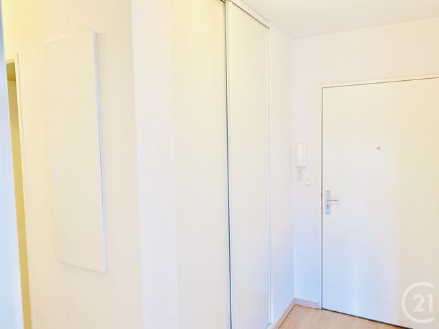 Appartement F2 &agrave; louer - 2 pi&egrave;ces - 46,91 m2 - Rouen - 76 - HAUTE-NORMANDIE