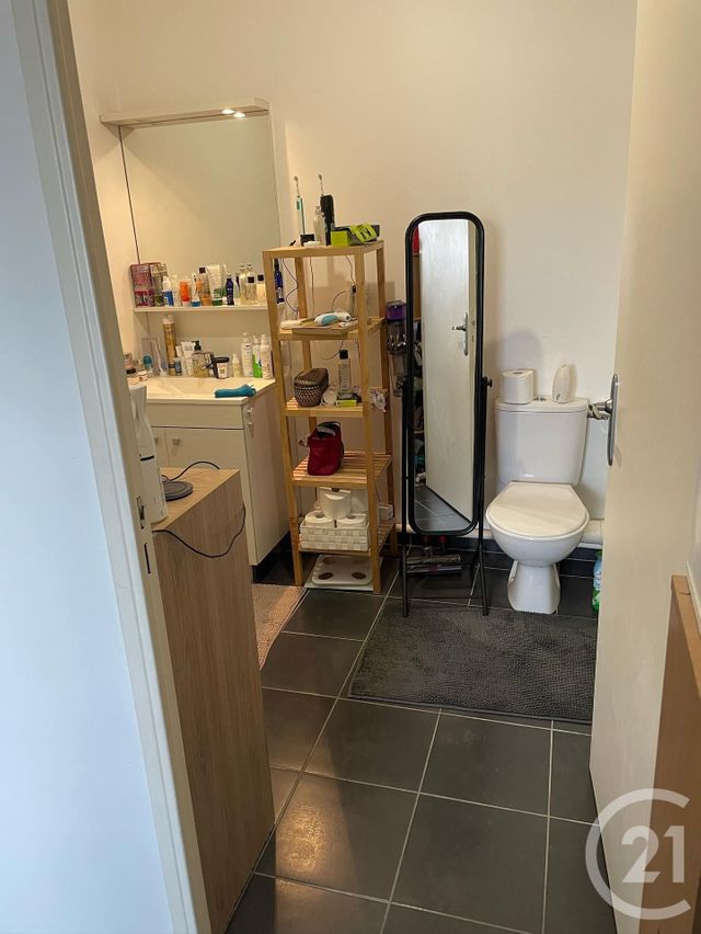 Appartement F2 &agrave; louer - 2 pi&egrave;ces - 48,93 m2 - Le Petit Quevilly - 76 - HAUTE-NORMANDIE