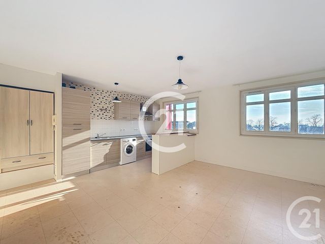 Appartement F2 à vendre - 2 pièces - 40,68 m2 - Le Mesnil Esnard - 76 - HAUTE-NORMANDIE