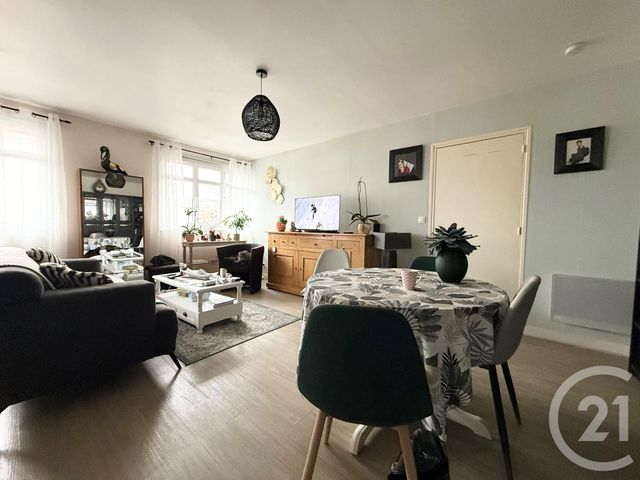 Appartement F2 à vendre - 2 pièces - 43,26 m2 - Le Mesnil Esnard - 76 - HAUTE-NORMANDIE