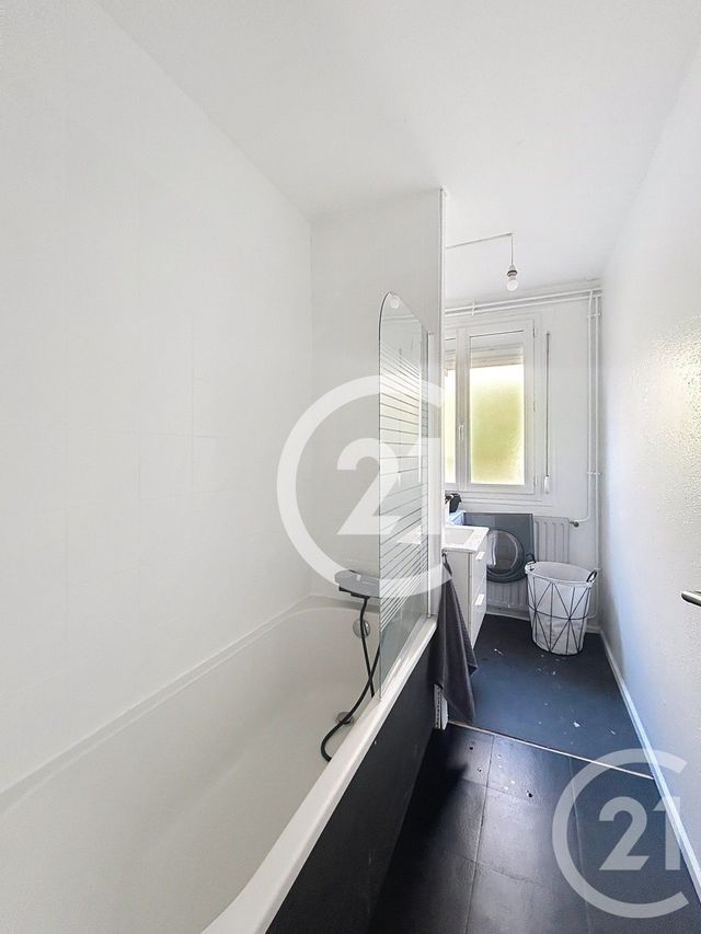 Appartement F3 à vendre - 3 pièces - 55,65 m2 - Darnetal - 76 - HAUTE-NORMANDIE