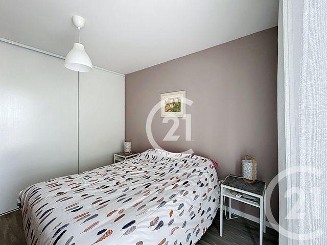 Appartement T3 à vendre - 3 pièces - 60 m2 - Le Mesnil Esnard - 76 - HAUTE-NORMANDIE