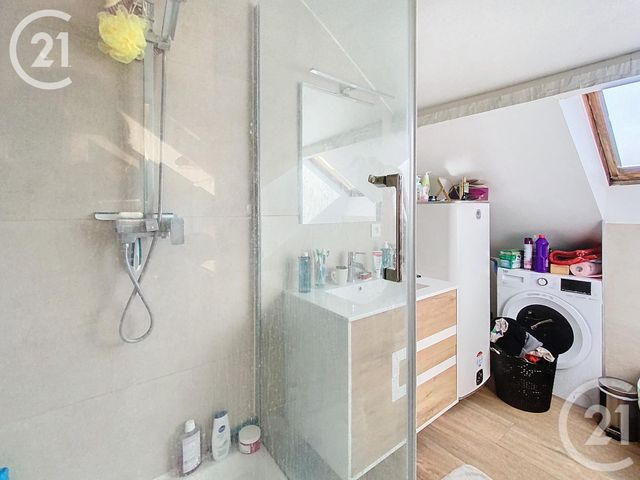 Afficher la photo en grand Appartement F5 à vendre - 5 pièces - 49,33 m2 - Rouen - 76 - HAUTE-NORMANDIE