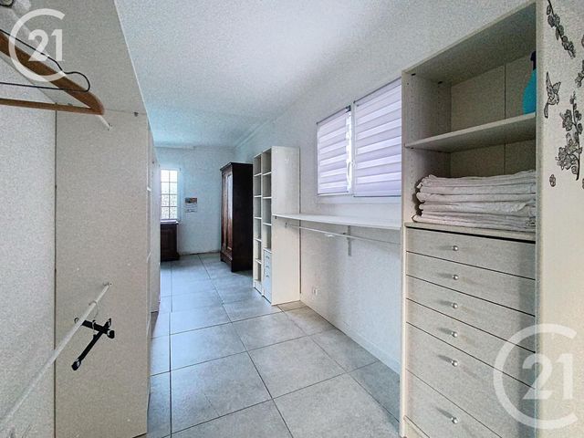 Afficher la photo en grand Maison à vendre - 6 pièces - 236 m2 - Vieux Manoir - 76 - HAUTE-NORMANDIE