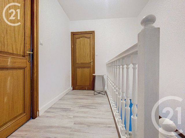 Afficher la photo en grand Maison à vendre - 6 pièces - 236 m2 - Vieux Manoir - 76 - HAUTE-NORMANDIE