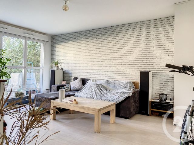 Afficher la photo en grand Appartement F3 à vendre - 3 pièces - 56,78 m2 - Mont St Aignan - 76 - HAUTE-NORMANDIE