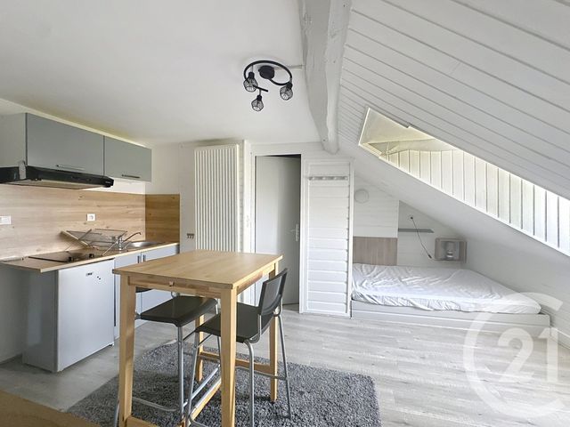 Appartement Studio à vendre - 2 pièces - 27 m2 - Rouen - 76 - HAUTE-NORMANDIE