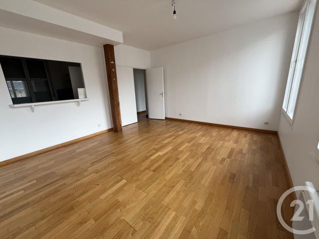 Appartement à louer - 3 pièces - 72,40 m2 - Rouen - 76 - HAUTE-NORMANDIE