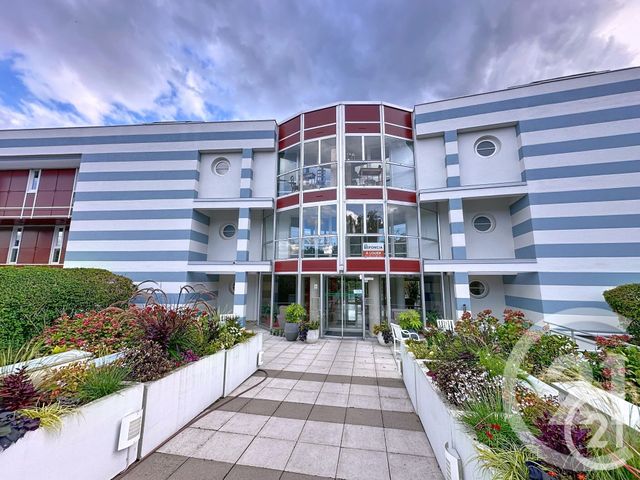 Afficher la photo en grand Appartement F2 à vendre - 2 pièces - 55,75 m2 - Mont St Aignan - 76 - HAUTE-NORMANDIE