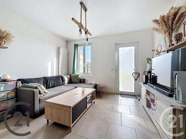 Maison &agrave; vendre - 4 pi&egrave;ces - 70 m2 - Le Houlme - 76 - HAUTE-NORMANDIE