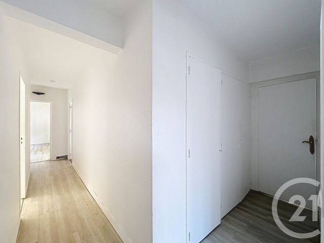 Appartement F4 à louer - 4 pièces - 98,85 m2 - Rouen - 76 - HAUTE-NORMANDIE