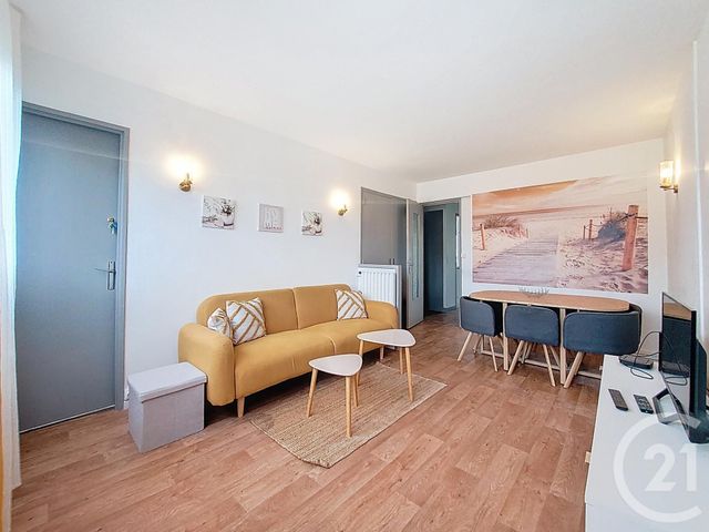 Appartement F4 à louer - 4 pièces - 66,88 m2 - Mont St Aignan - 76 - HAUTE-NORMANDIE