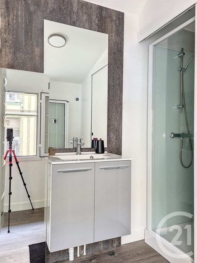 Appartement F1 à louer - 1 pièce - 30 m2 - Rouen - 76 - HAUTE-NORMANDIE