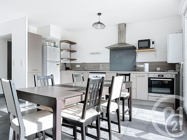 Afficher la photo en grand Appartement F4 à vendre - 4 pièces - 87 m2 - Rouen - 76 - HAUTE-NORMANDIE