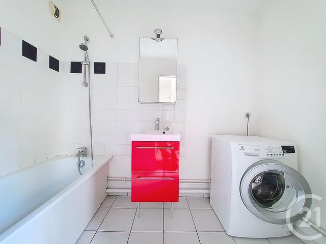 Afficher la photo en grand Appartement F2 à louer - 2 pièces - 40,60 m2 - Rouen - 76 - HAUTE-NORMANDIE