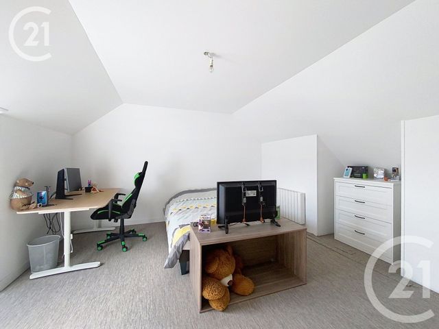 Afficher la photo en grand Maison à vendre - 7 pièces - 210,18 m2 - Isneauville - 76 - HAUTE-NORMANDIE