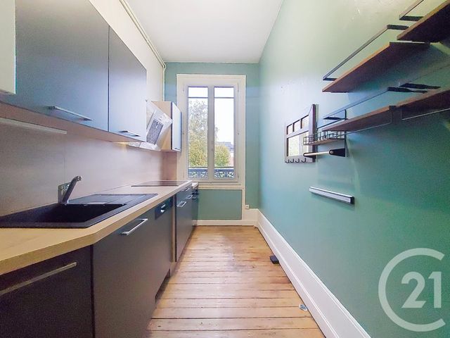 Afficher la photo en grand Appartement T5 à louer - 5 pièces - 122,87 m2 - Rouen - 76 - HAUTE-NORMANDIE