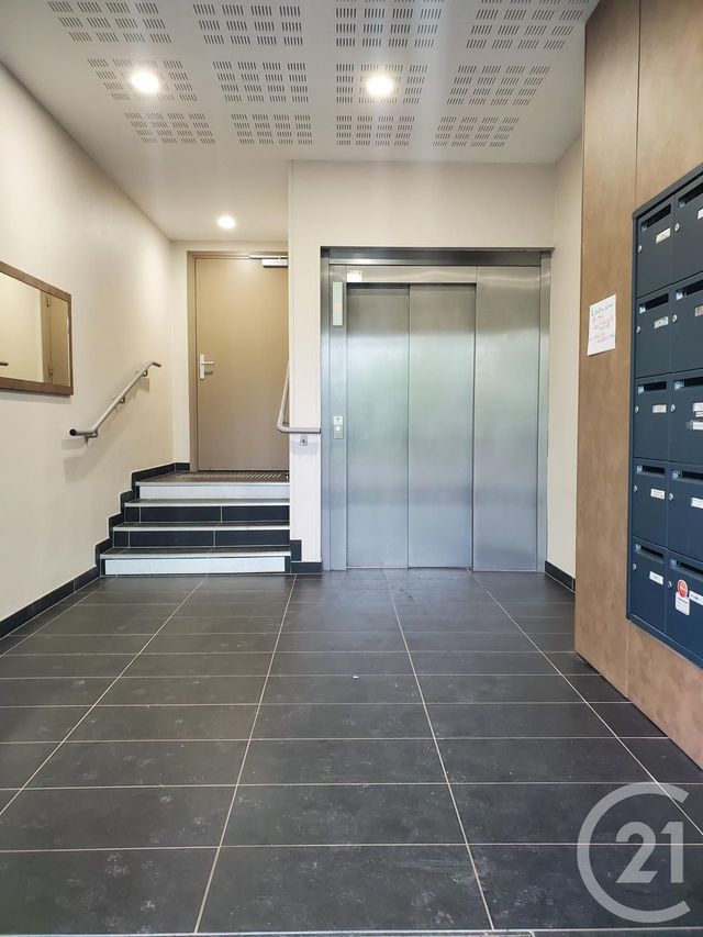 Afficher la photo en grand Appartement F2 à louer - 2 pièces - 46,11 m2 - Darnetal - 76 - HAUTE-NORMANDIE