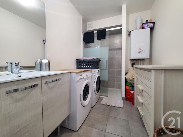 Afficher la photo en grand Appartement F2 à louer - 2 pièces - 46,11 m2 - Darnetal - 76 - HAUTE-NORMANDIE