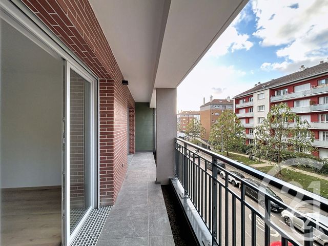 Afficher la photo en grand Appartement F3 à louer - 3 pièces - 61,56 m2 - Rouen - 76 - HAUTE-NORMANDIE