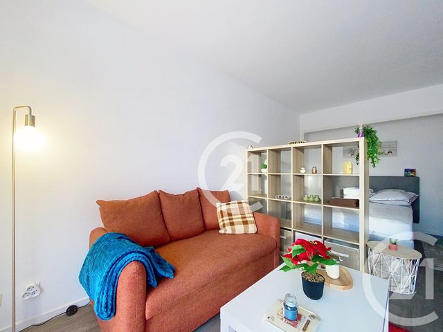 Appartement F1 à louer - 1 pièce - 32,67 m2 - Deville Les Rouen - 76 - HAUTE-NORMANDIE