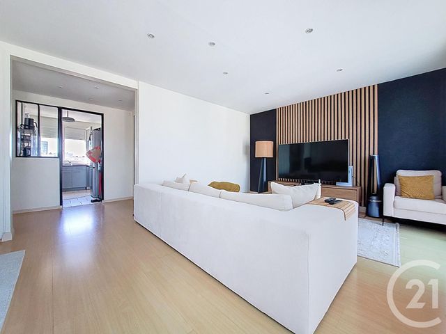 Appartement F3 à louer - 3 pièces - 71,62 m2 - Maromme - 76 - HAUTE-NORMANDIE