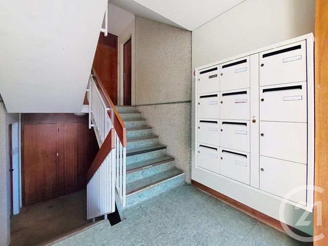 Appartement F3 à louer - 3 pièces - 71,62 m2 - Maromme - 76 - HAUTE-NORMANDIE