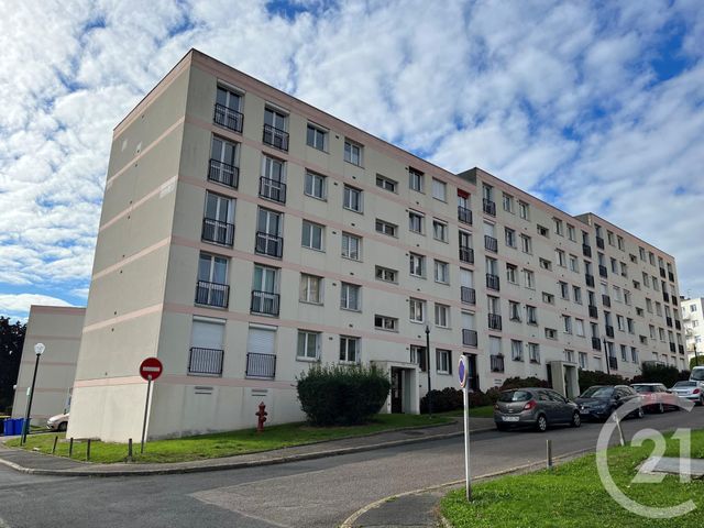 Appartement F3 à louer - 3 pièces - 71,62 m2 - Maromme - 76 - HAUTE-NORMANDIE